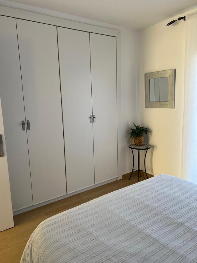 Ferienwohnung Apartamento Para 4 Personas A 200 M De La Playa. Empuriabrava Exterior foto